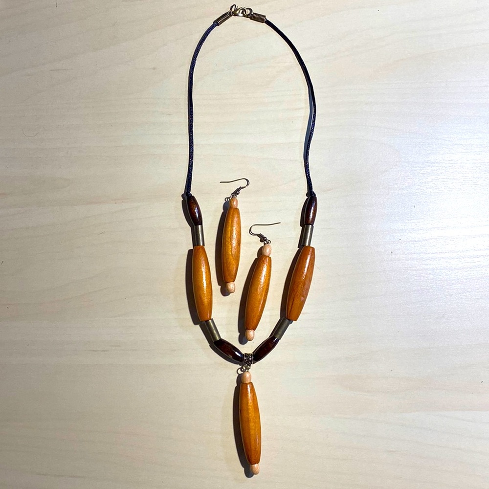 Womens afro-centric necklace and earrings